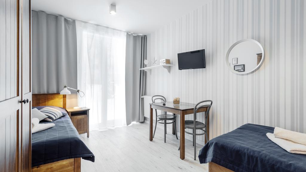 Hotel Ow Posejdon Dźwirzyno Exteriér fotografie